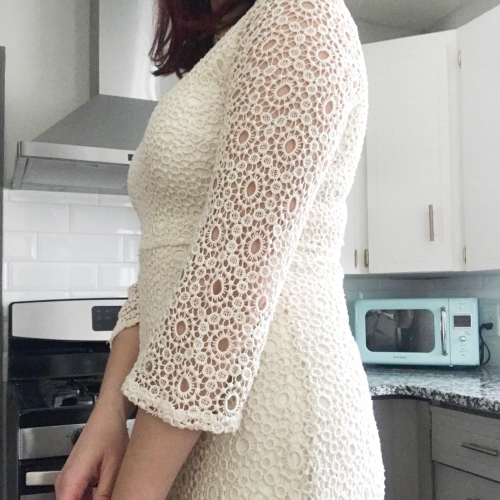 1960s Vintage White Eyelet Dress Bell Sleeves Sz M